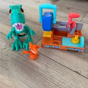 Dinosaur Playset and Construction Play Doh